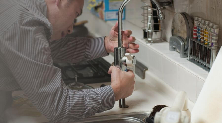 Expert burst pipe repair services in Covington, GA